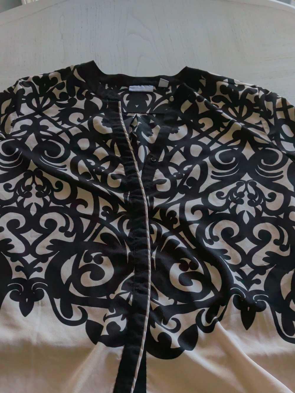 New York & Company Black and White Button-Down Shirt